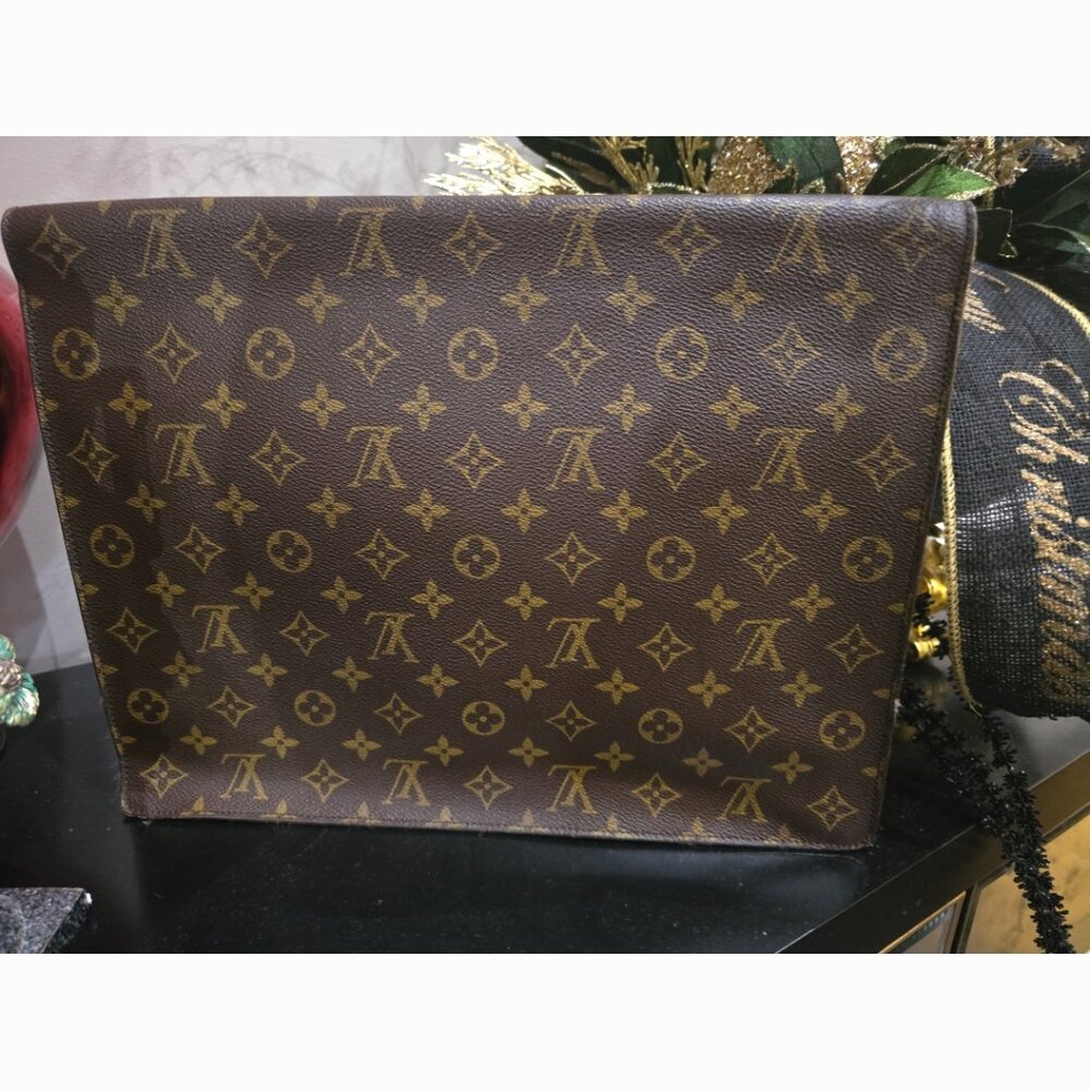 Vvguc Authentic Lv Monogram Document Bag - image 5